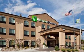 Holiday Inn Express Hotel & Suites Grand Island By Ihg